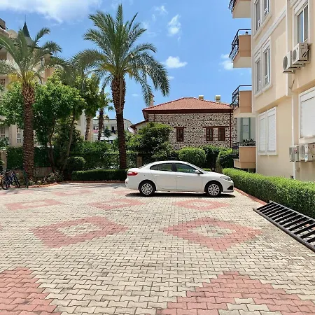 Royal Alaiye B 2 Apartmán *